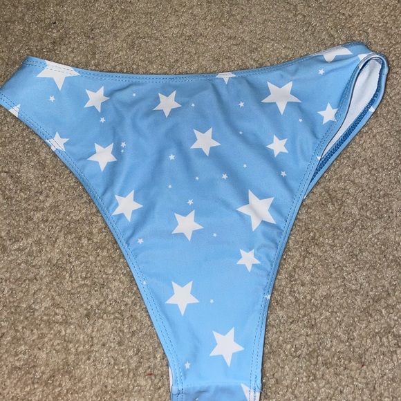 Star Bikini Set - Picture 3 of 4